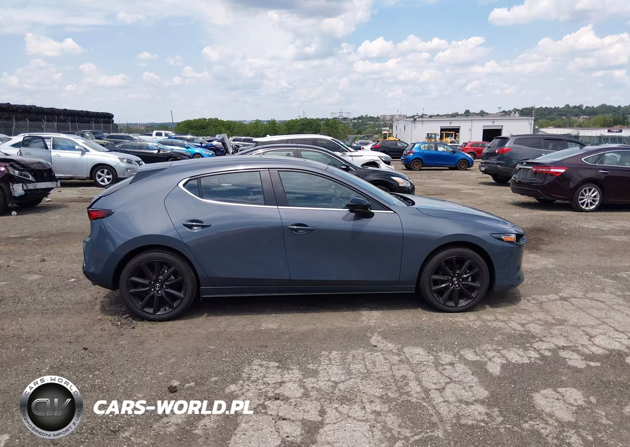 2026 Mazda Mazda3 2.5 S Carbon Edition VIN:JM1BPBLL7T1869859 - 13