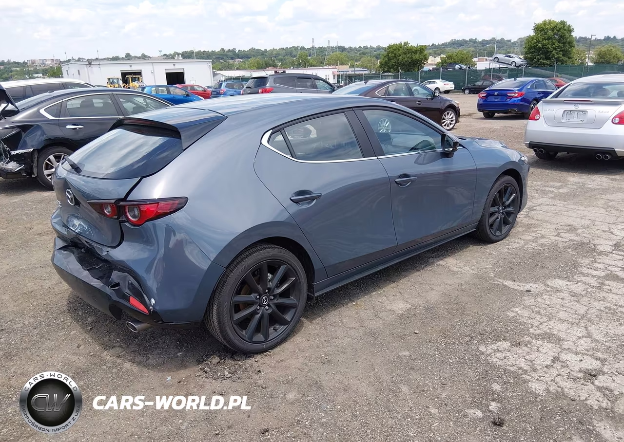 2026 Mazda Mazda3 2.5 S Carbon Edition VIN:JM1BPBLL7T1869859 - 4