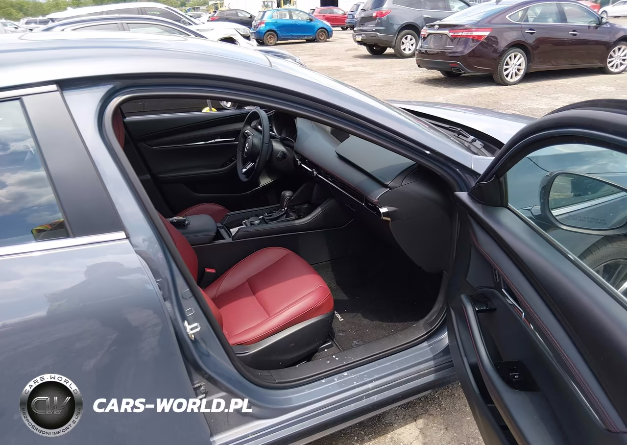 2026 Mazda Mazda3 2.5 S Carbon Edition VIN:JM1BPBLL7T1869859 - 5