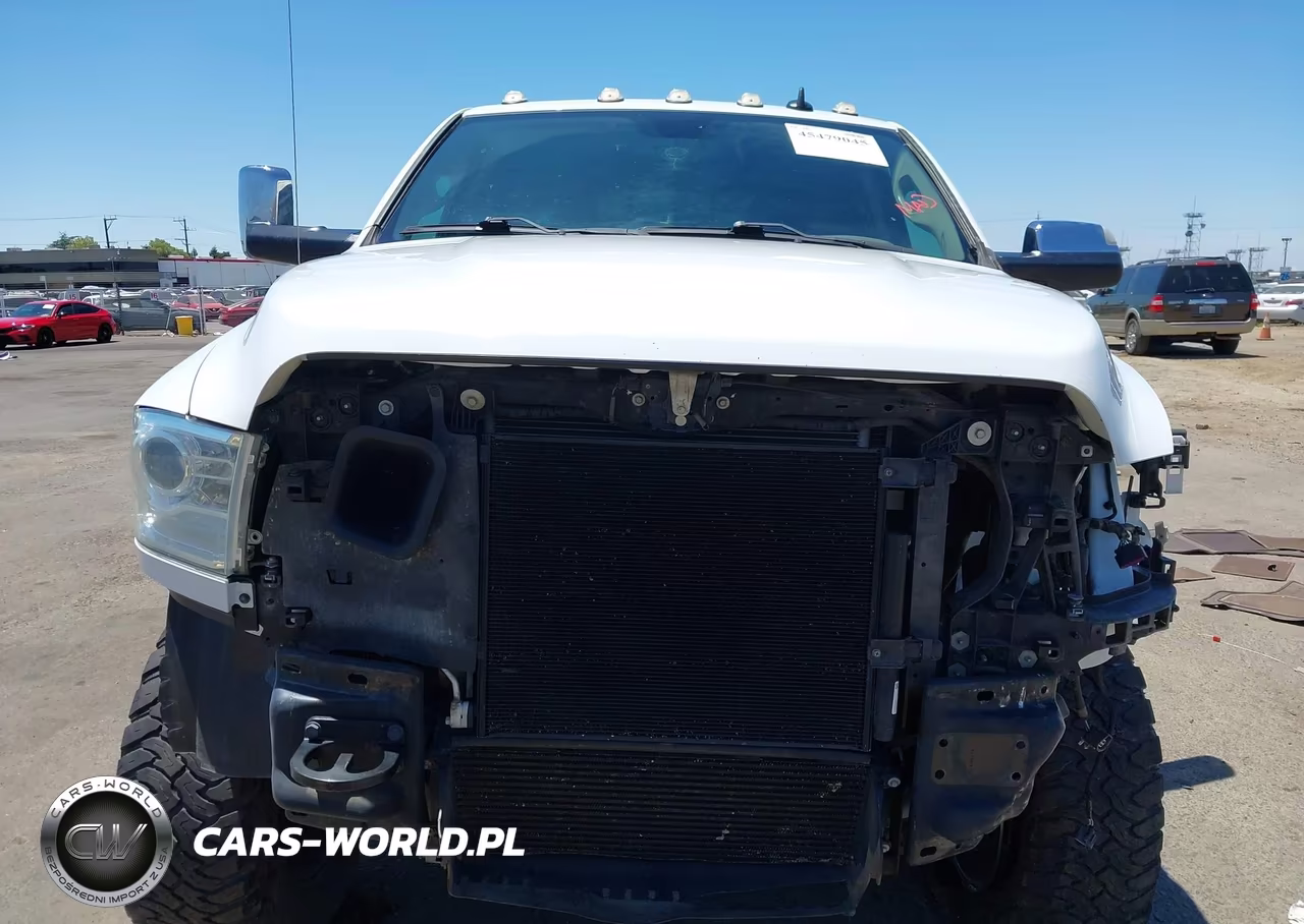 2018 Ram 3500 Laramie Longhorn 4X4 8' Box VIN:3C63R3KL9JG204084 - 13