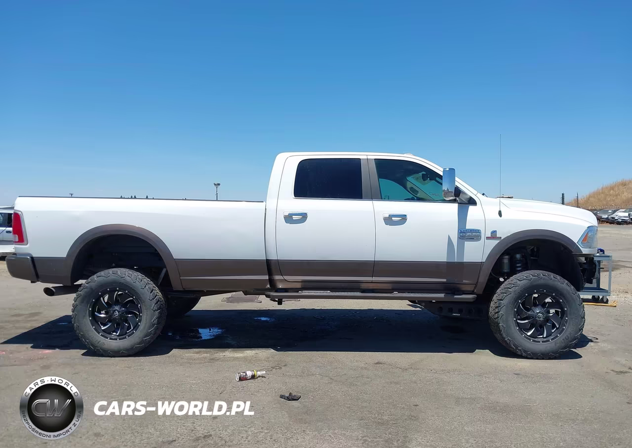 2018 Ram 3500 Laramie Longhorn 4X4 8' Box VIN:3C63R3KL9JG204084 - 14
