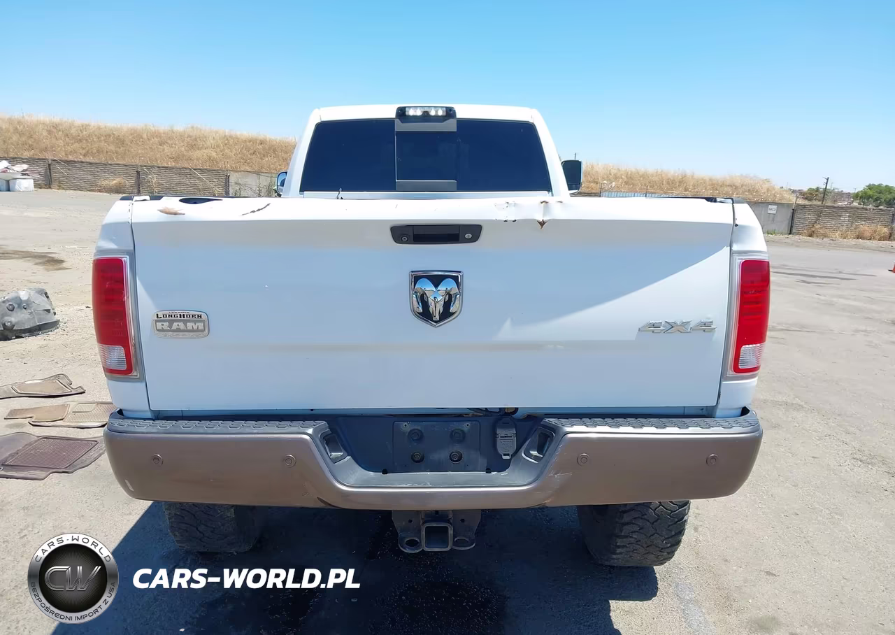 2018 Ram 3500 Laramie Longhorn 4X4 8' Box VIN:3C63R3KL9JG204084 - 16