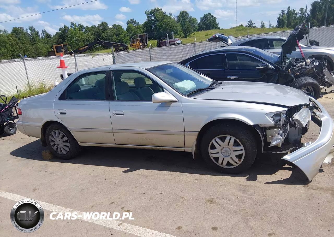 2000 Toyota Camry Le VIN:JT2BG22K5Y0442047 - 14