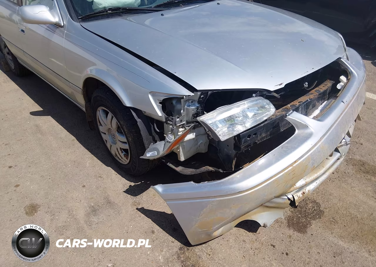 2000 Toyota Camry Le VIN:JT2BG22K5Y0442047 - 6