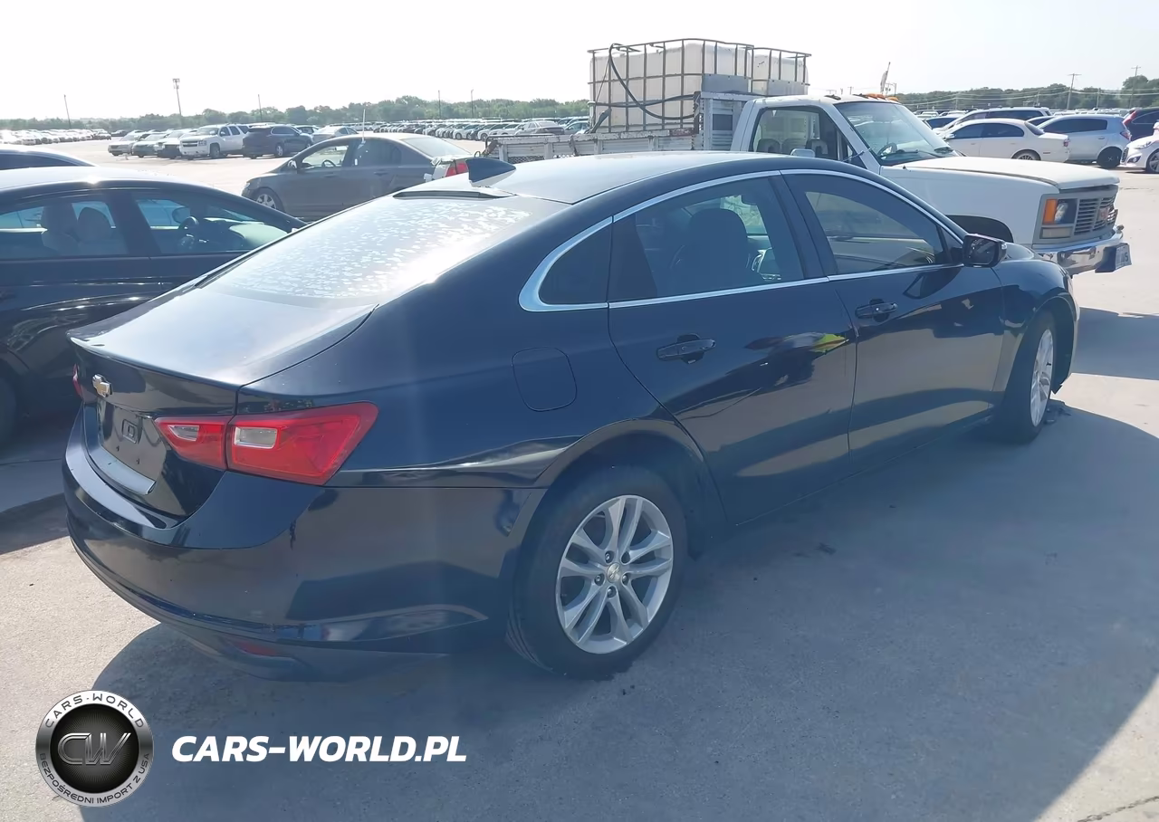 2017 Chevrolet Malibu 1Lt VIN:1G1ZE5ST4HF227626 - 4