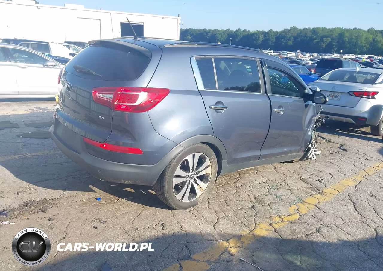 2011 Kia Sportage Ex VIN:KNDPC3A28B7029067 - 4