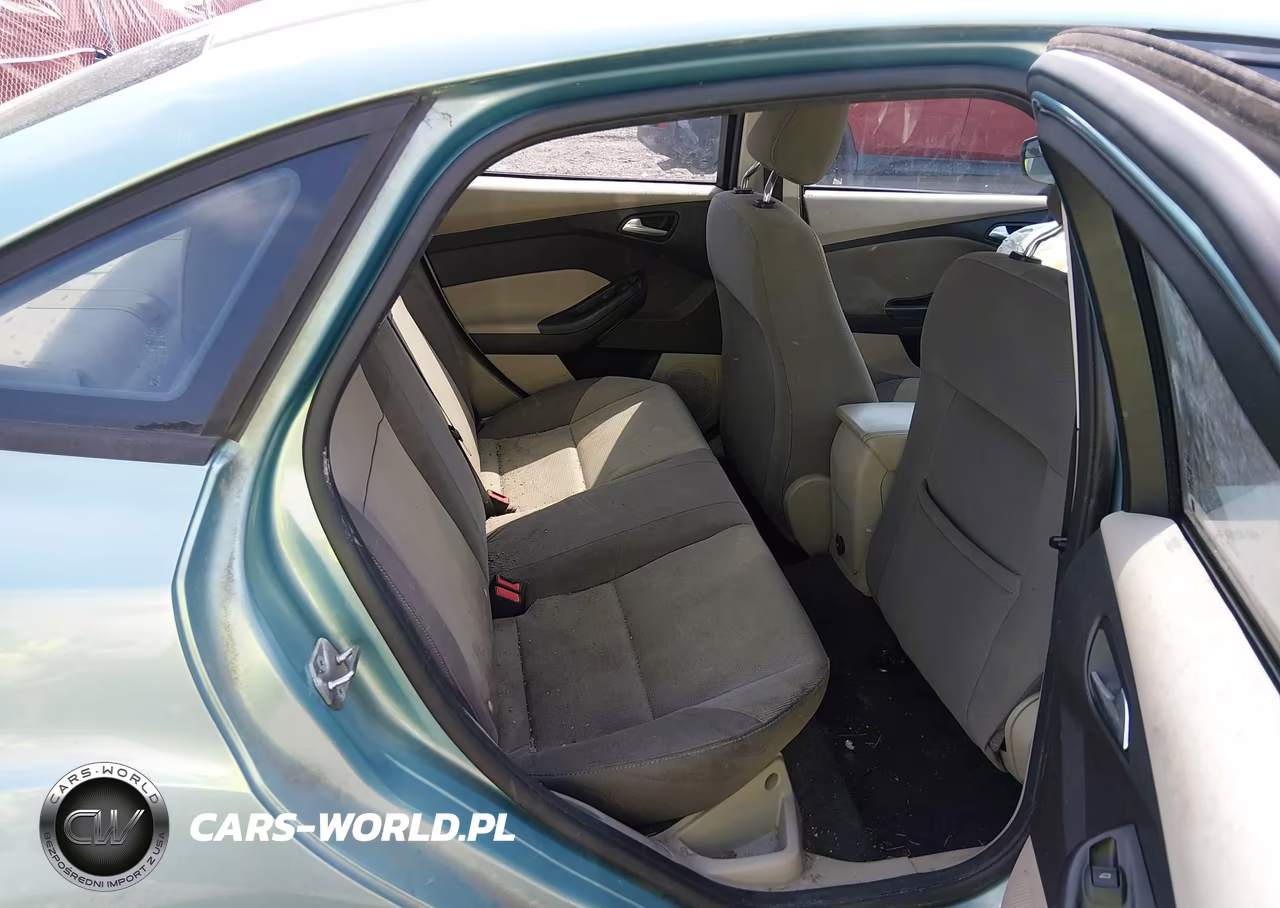 2012 Ford Focus Se VIN:1FAHP3F25CL279012 - 8