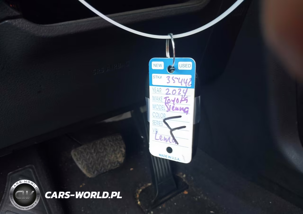 2024 Toyota Sienna Xle VIN:5TDJSKFC5RS111987 - 11