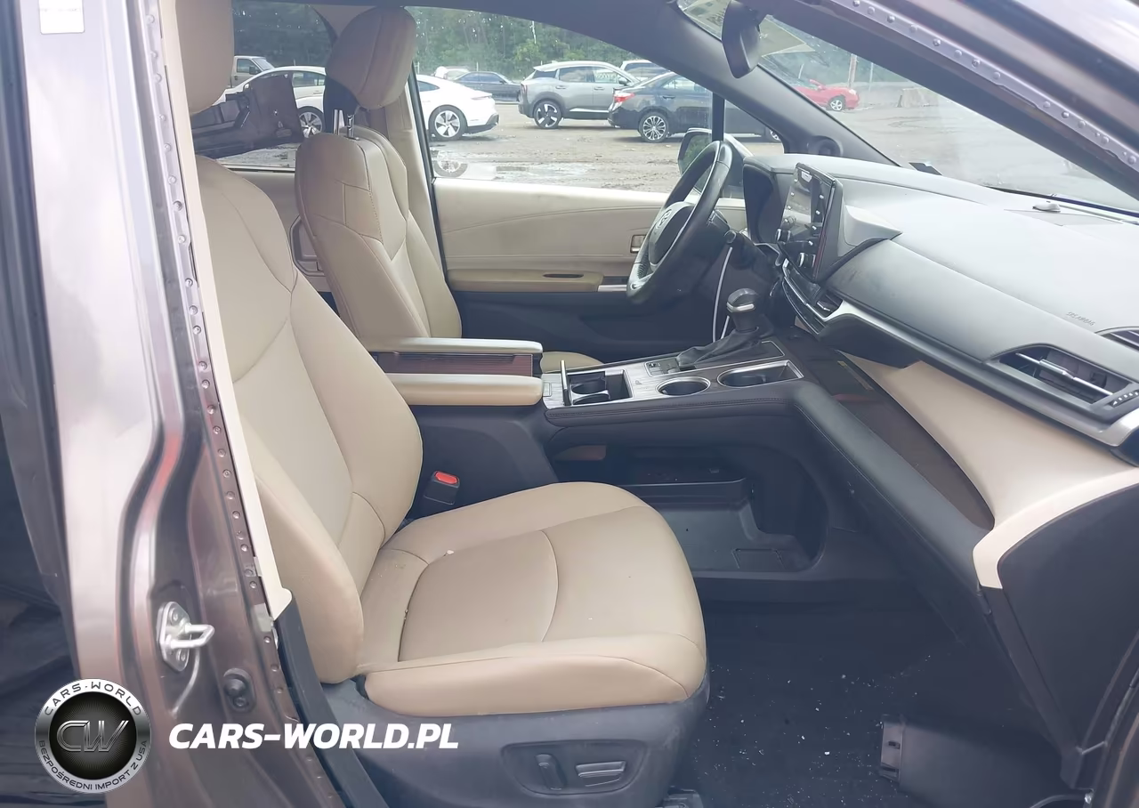 2024 Toyota Sienna Xle VIN:5TDJSKFC5RS111987 - 5