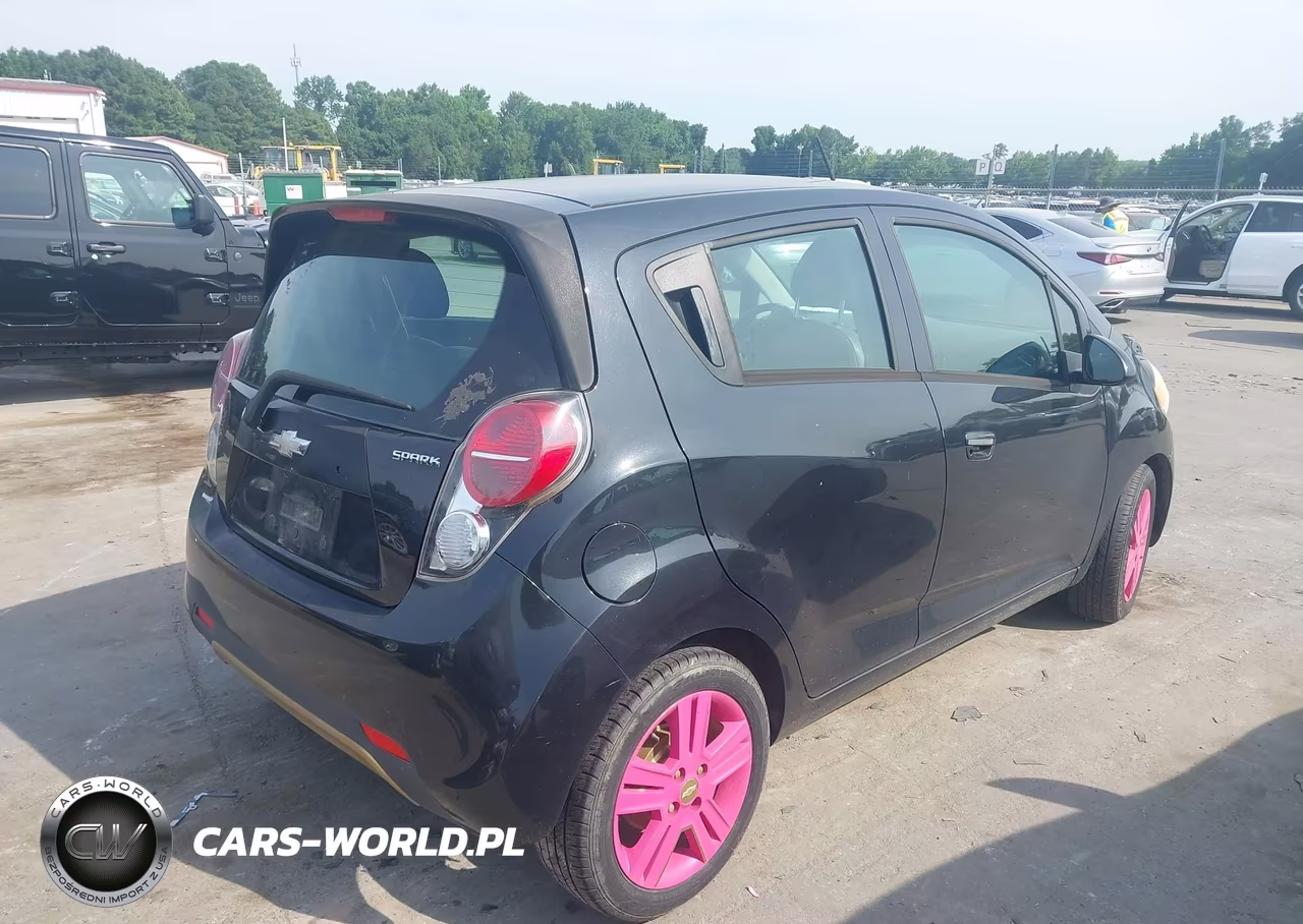 2014 Chevrolet Spark Ls Auto VIN:KL8CB6S95EC480508 - 4