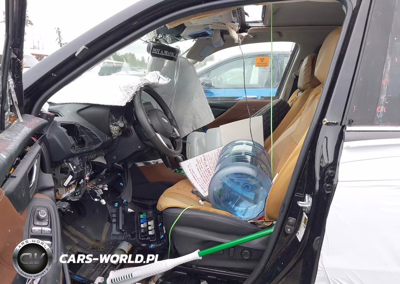 2023 Subaru Forester Touring VIN:JF2SKARC7PH513443 - 5