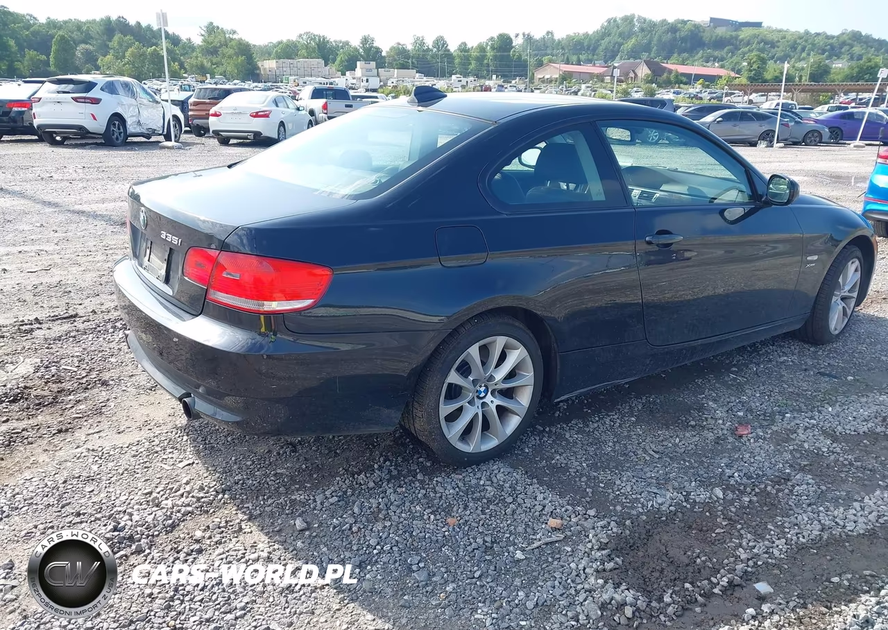 2010 BMW 335I xDrive VIN:WBAWC7C59AE271187 - 4
