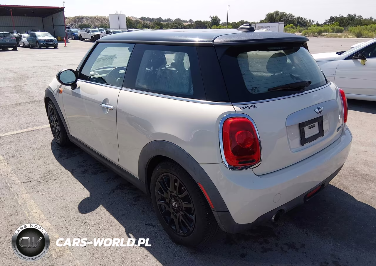 2015 Mini Hardtop Cooper VIN:WMWXM5C50FT939628 - 3