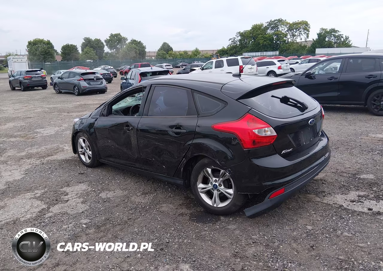 2013 Ford Focus Se VIN:1FADP3K24DL112002 - 3