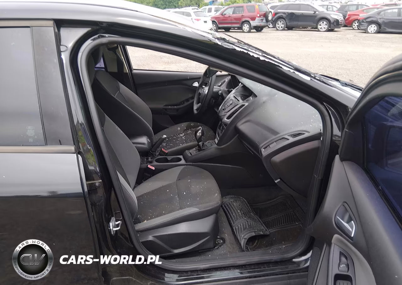 2013 Ford Focus Se VIN:1FADP3K24DL112002 - 5