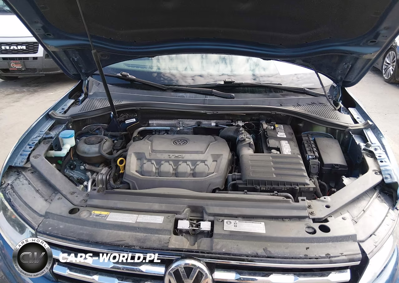 2020 Volkswagen Tiguan 2.0T Se-2.0T Se R-Line Black-2.0T Sel VIN:3VV2B7AX5LM115221 - 10
