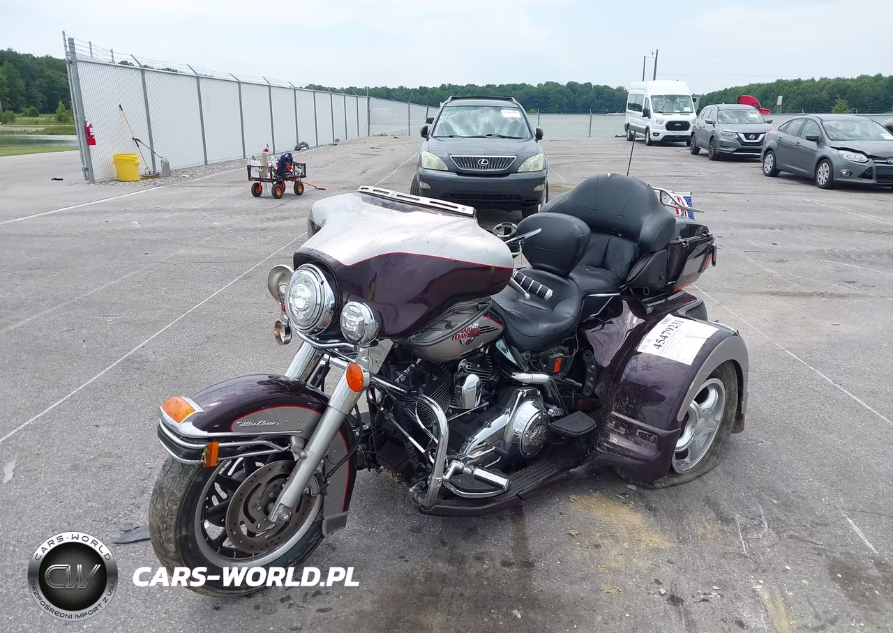 2007 Harley-Davidson Flhtcui VIN:1HD1FC4167Y618456 - 2