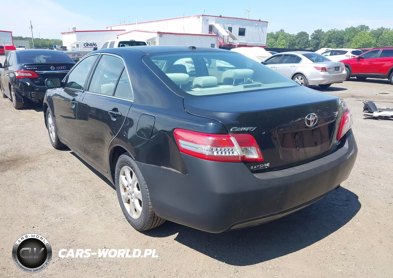 2011 Toyota Camry Le VIN:4T1BF3EK0BU174418 - 3