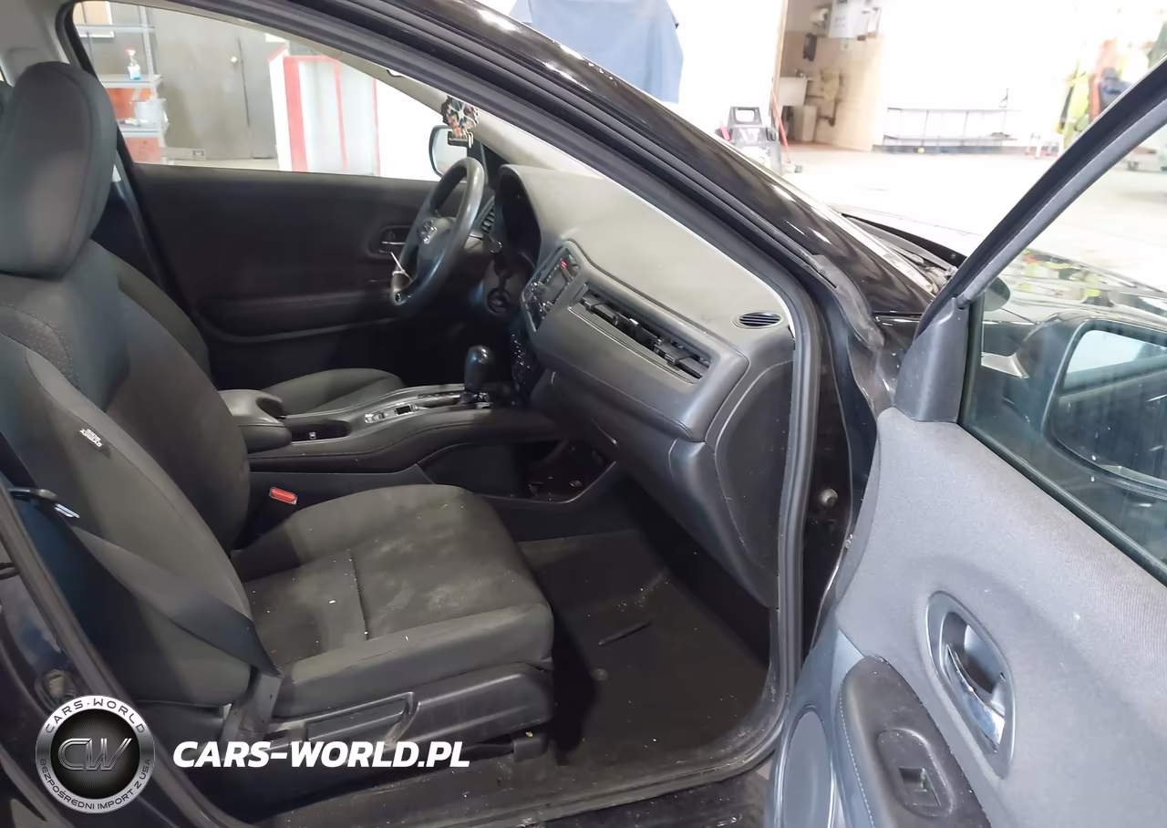 2019 Honda Hr-V Lx VIN:3CZRU6H31KG715259 - 5