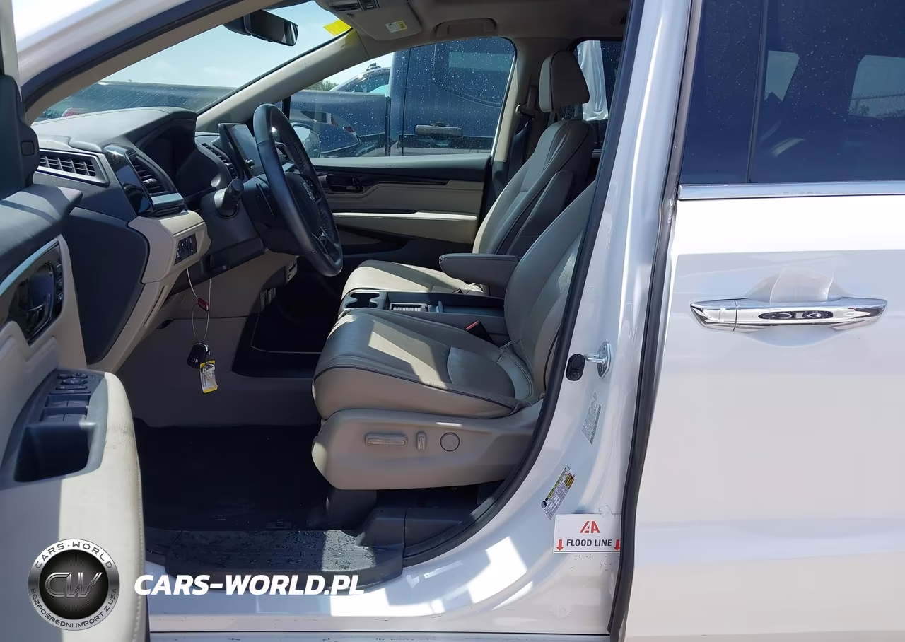 2023 Honda Odyssey Elite VIN:5FNRL6H99PB066076 - 6