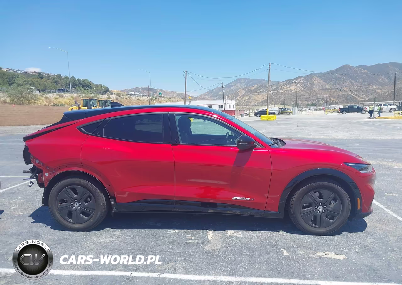 2022 Ford Mustang Mach-E California Route 1 VIN:3FMTK2R72NMA30670 - 14