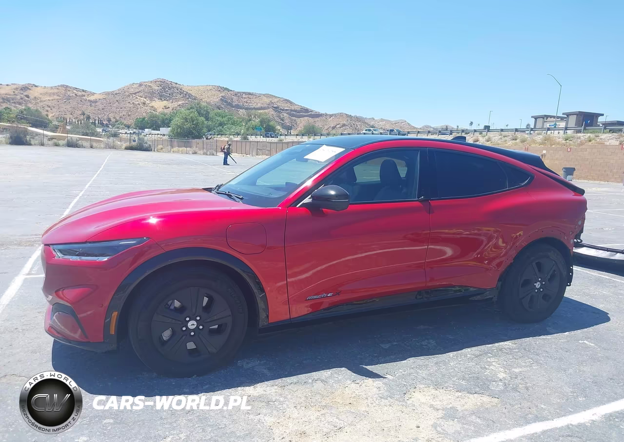 2022 Ford Mustang Mach-E California Route 1 VIN:3FMTK2R72NMA30670 - 15