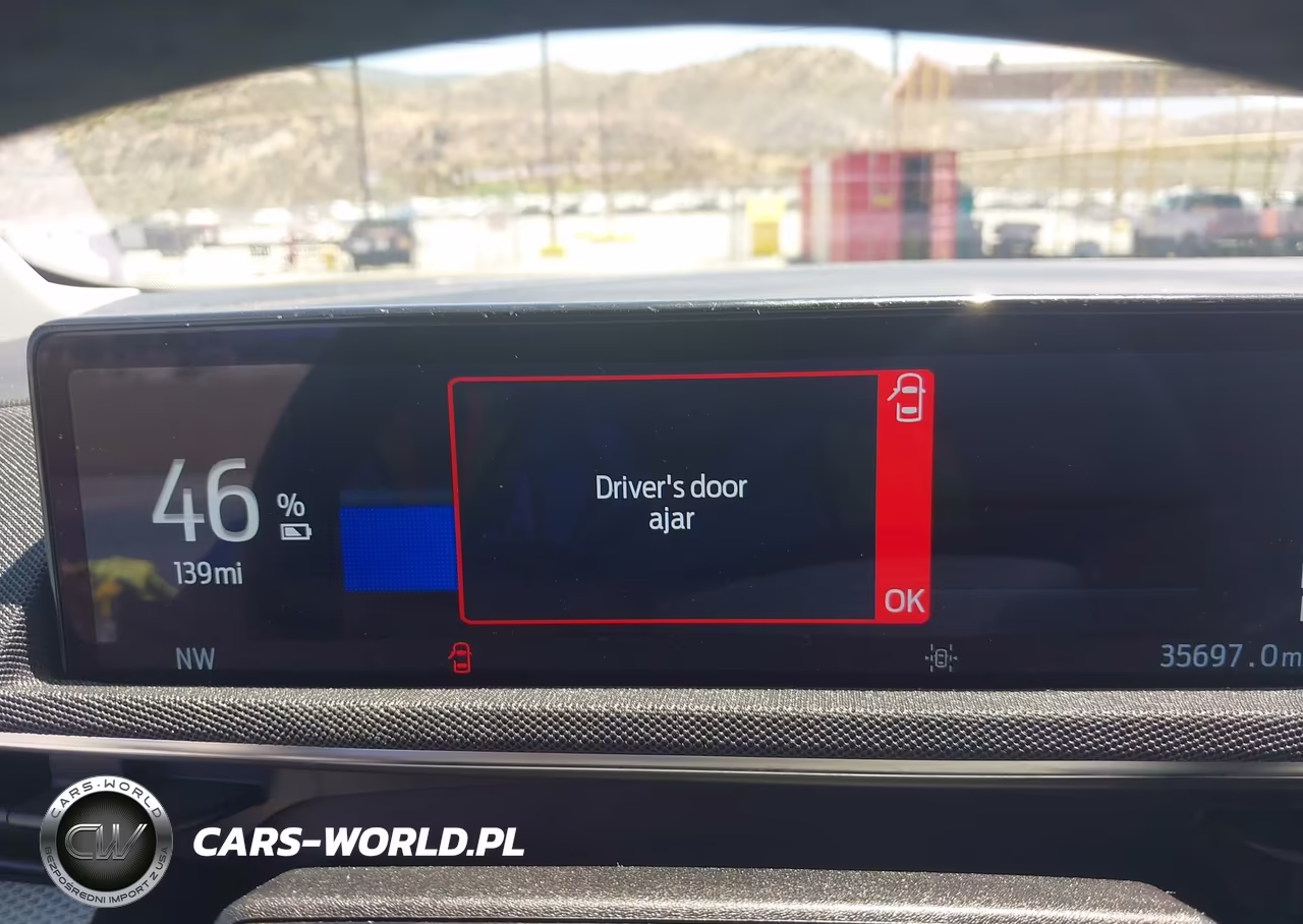2022 Ford Mustang Mach-E California Route 1 VIN:3FMTK2R72NMA30670 - 18