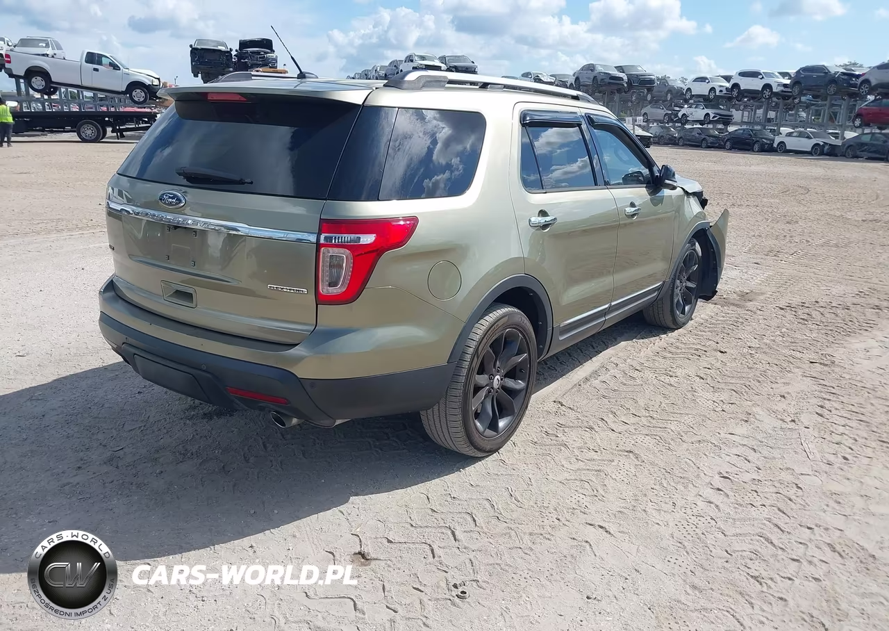 2013 Ford Explorer Xlt VIN:1FM5K7D8XDGB62414 - 4