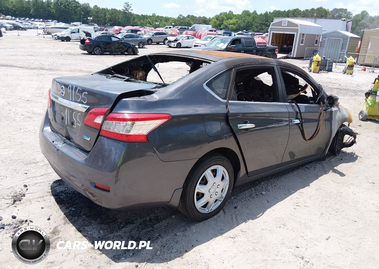 2014 Nissan Sentra S VIN:3N1AB7AP8EY339155 - 4