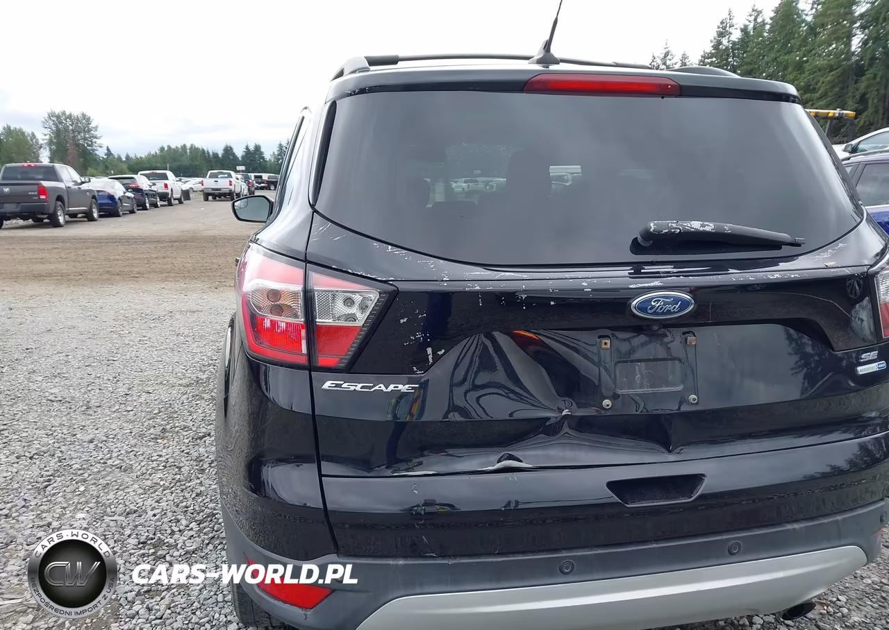 2018 Ford Escape Se VIN:1FMCU9GD4JUD05747 - 19
