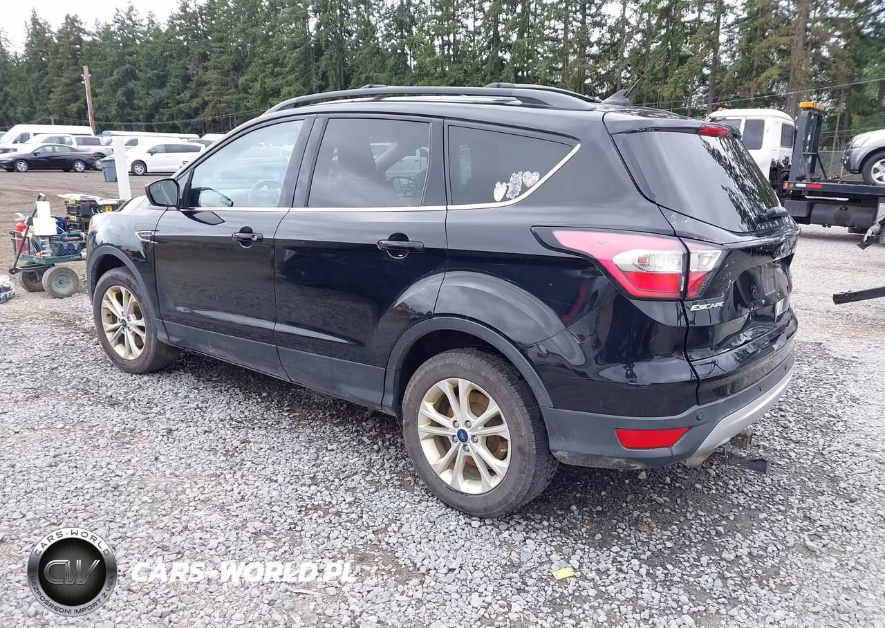 2018 Ford Escape Se VIN:1FMCU9GD4JUD05747 - 3