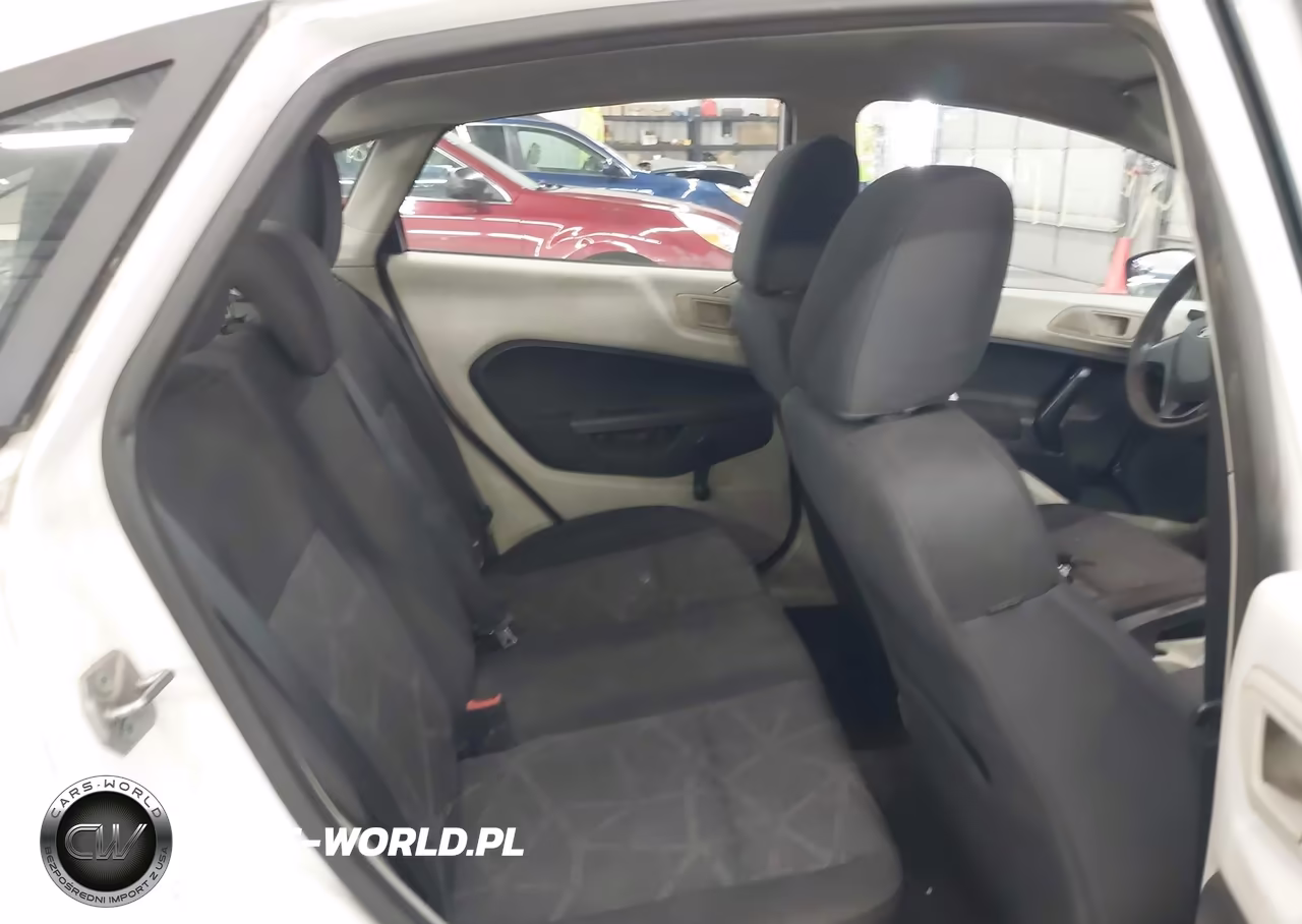 2011 Ford Fiesta S VIN:3FADP4AJ9BM157429 - 8
