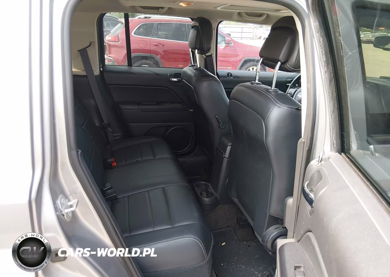2016 Jeep Patriot High Altitude Edition VIN:1C4NJPFAXGD652140 - 8