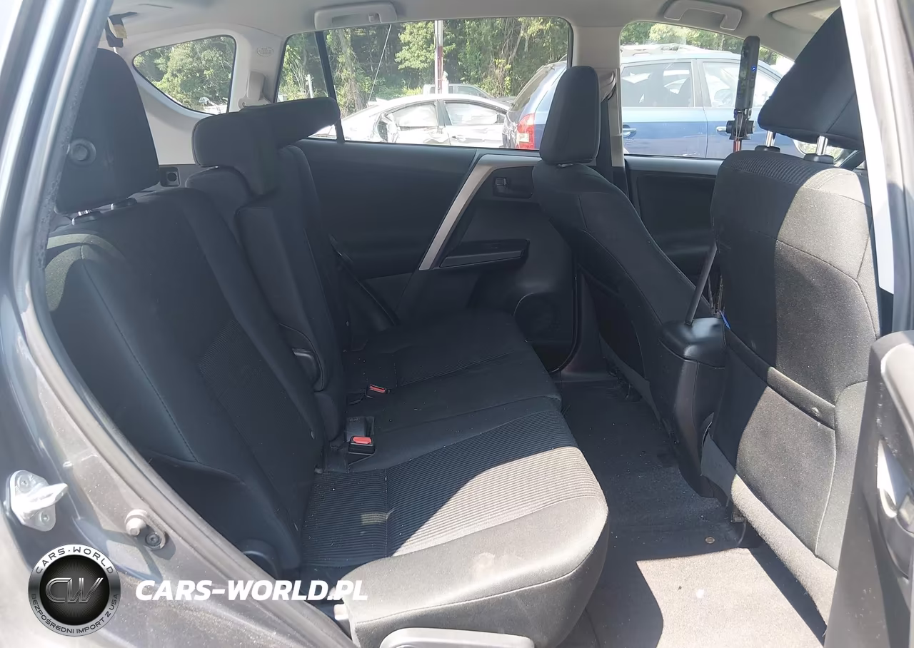 2016 Toyota Rav4 Le VIN:2T3BFREV9GW538203 - 8