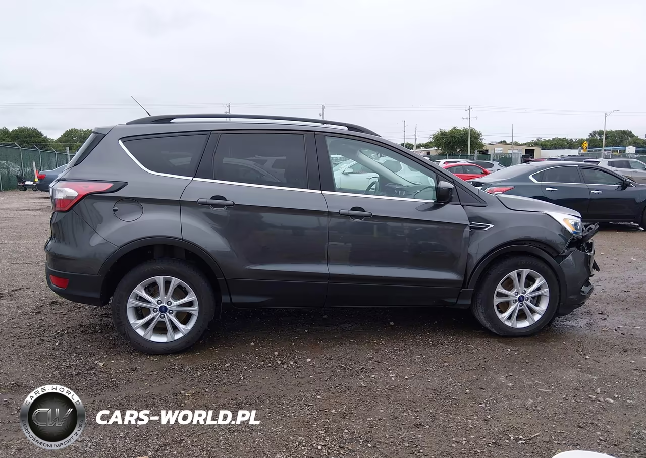 2017 Ford Escape Se VIN:1FMCU9GD9HUE17759 - 13