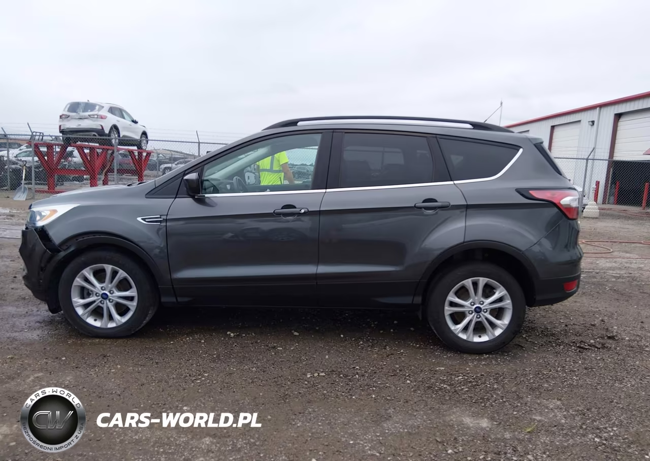 2017 Ford Escape Se VIN:1FMCU9GD9HUE17759 - 14