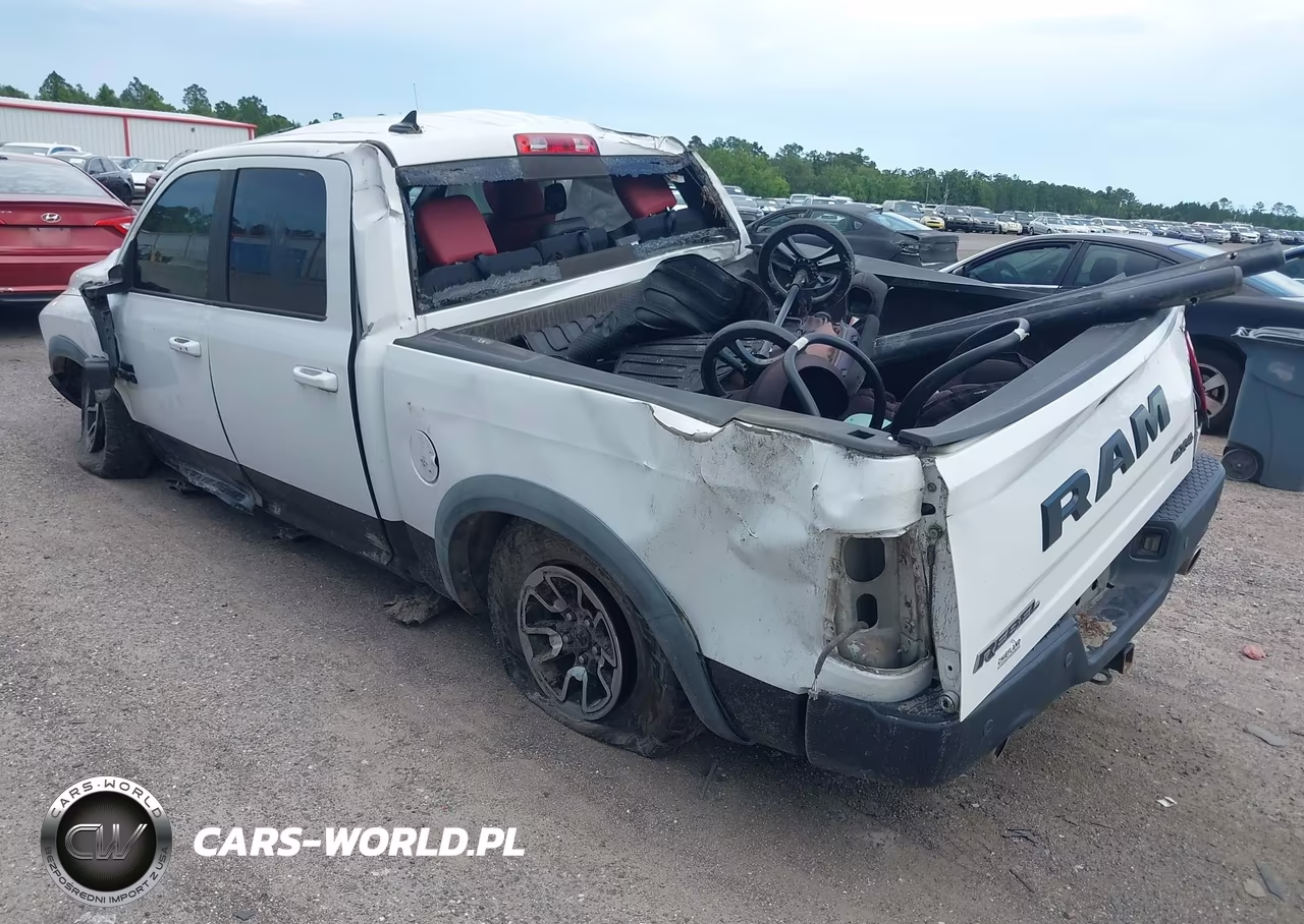 2016 Ram 1500 Rebel VIN:1C6RR7YT8GS217080 - 3