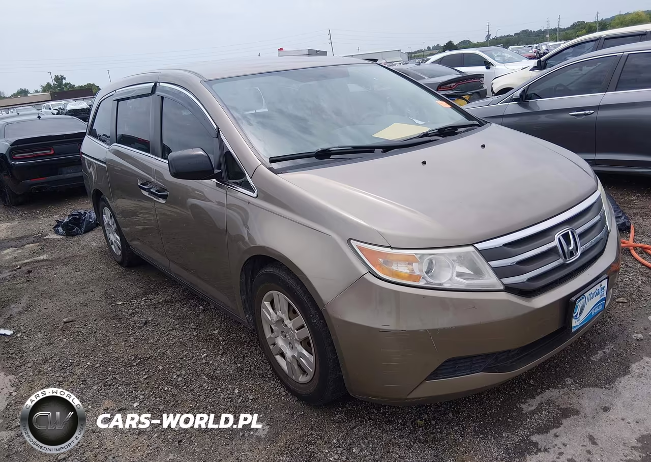 2011 Honda Odyssey Lx – zdjęcie 1 z 16