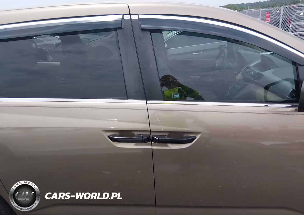 2011 Honda Odyssey Lx VIN:5FNRL5H22BB022264 - 13