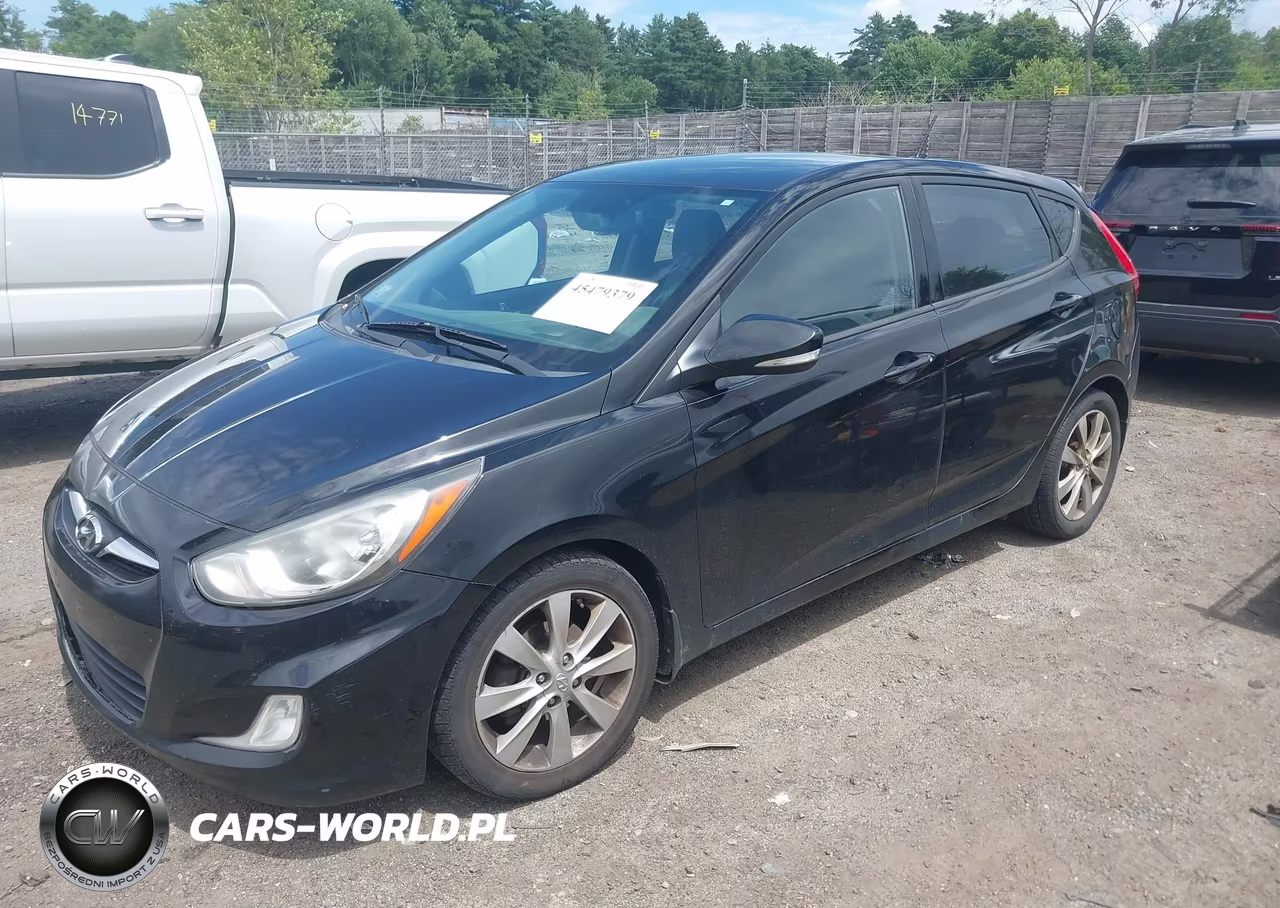 2013 Hyundai Accent Se VIN:KMHCU5AE4DU090692 - 2