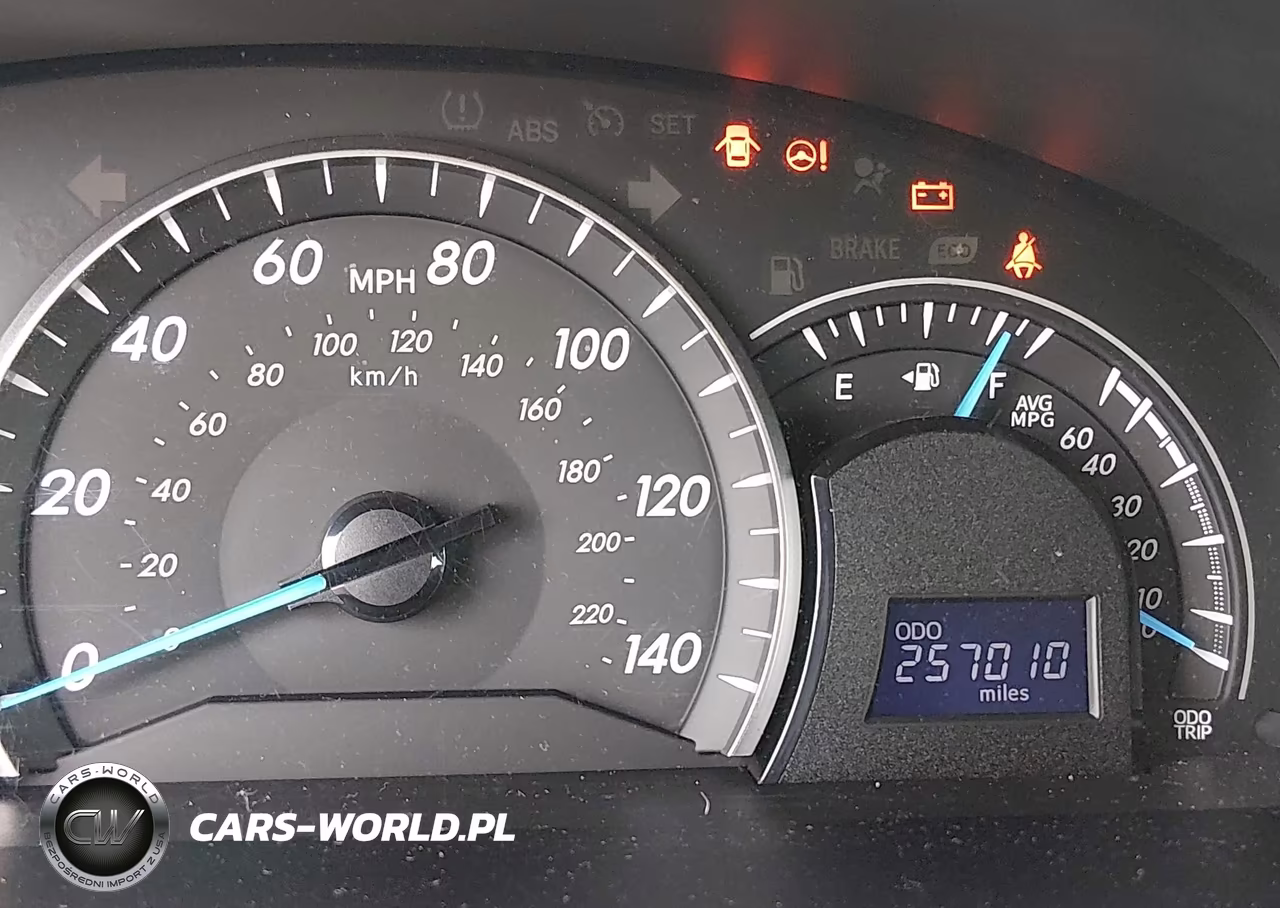 2015 Toyota Camry Le VIN:4T4BF1FK7FR482880 - 15