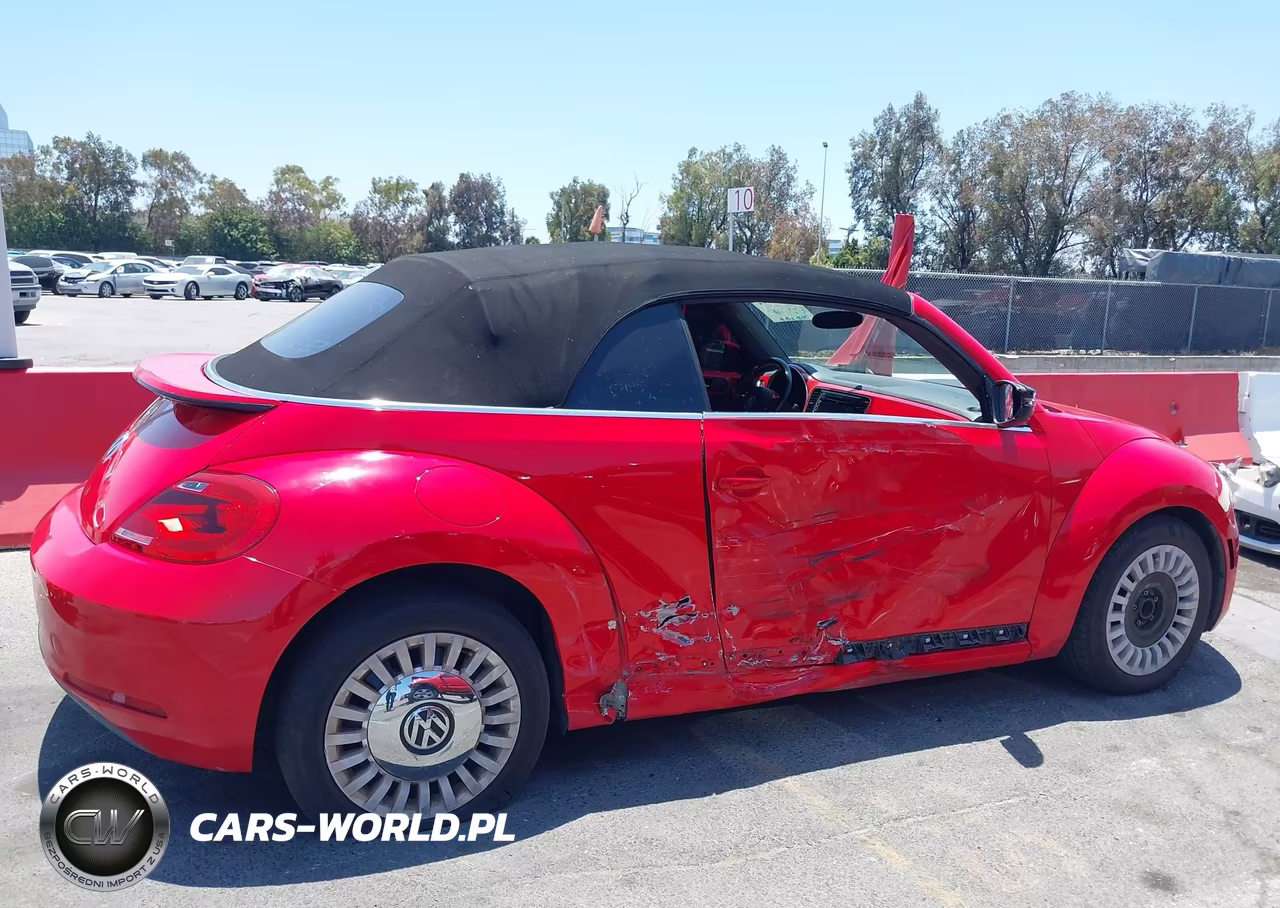 2014 Volkswagen Beetle 2.5L VIN:3VW5P7AT1EM805221 - 14