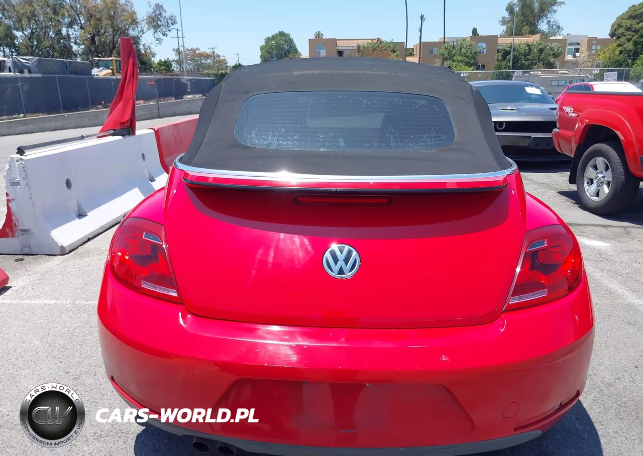 2014 Volkswagen Beetle 2.5L VIN:3VW5P7AT1EM805221 - 17
