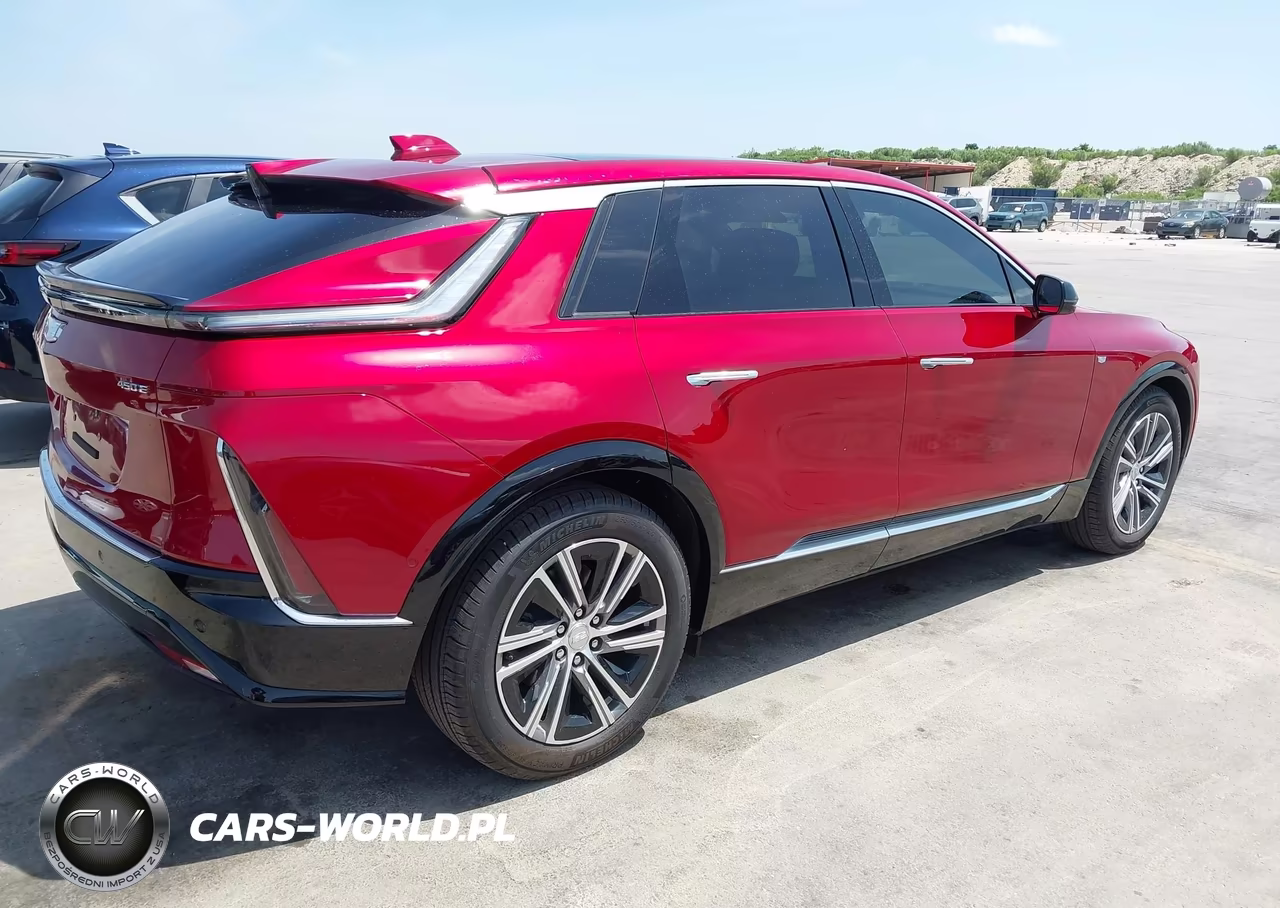 2025 Cadillac Lyriq Luxury 2 Rwd VIN:1GYKPRRK8SZ312590 - 4