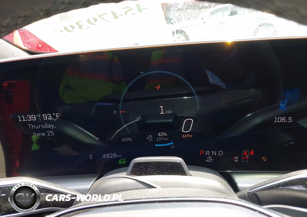 2025 Cadillac Lyriq Luxury 2 Rwd VIN:1GYKPRRK8SZ312590 - 7