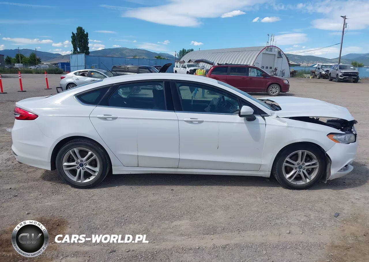 2018 Ford Fusion Se VIN:3FA6P0H75JR220748 - 13