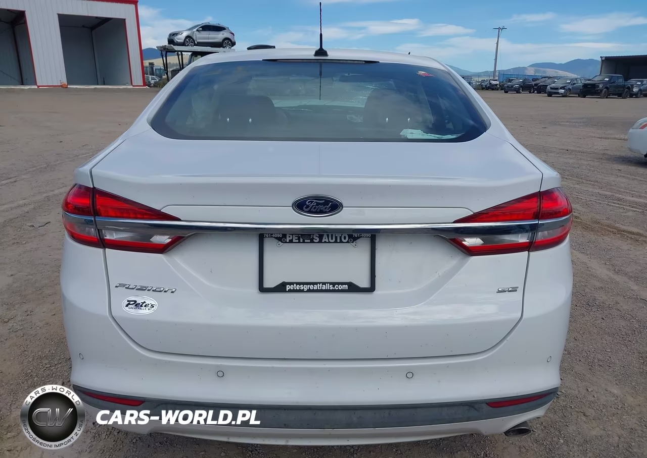 2018 Ford Fusion Se VIN:3FA6P0H75JR220748 - 16