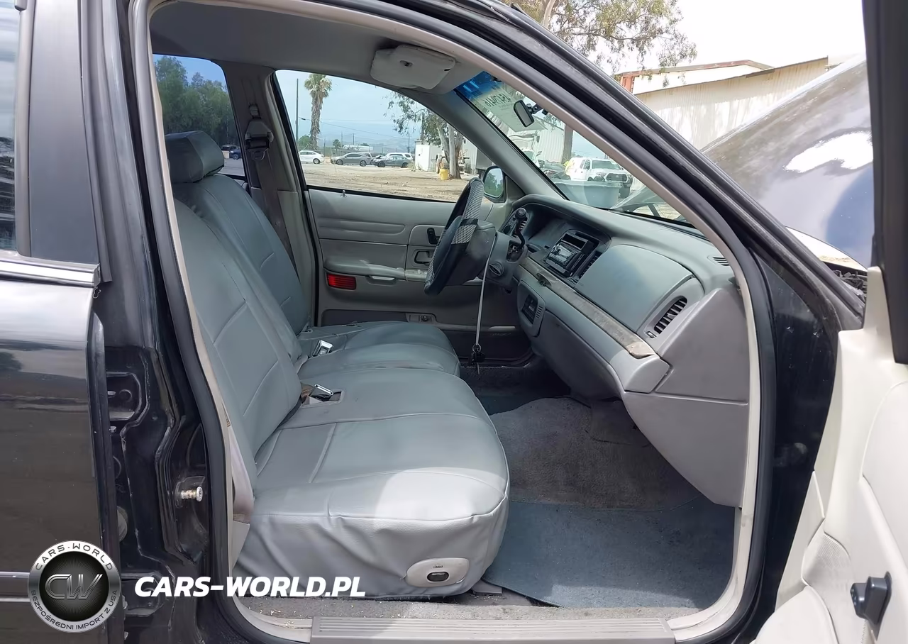 1998 Ford Crown Victoria Lx VIN:2FAFP74W7WX180624 - 5
