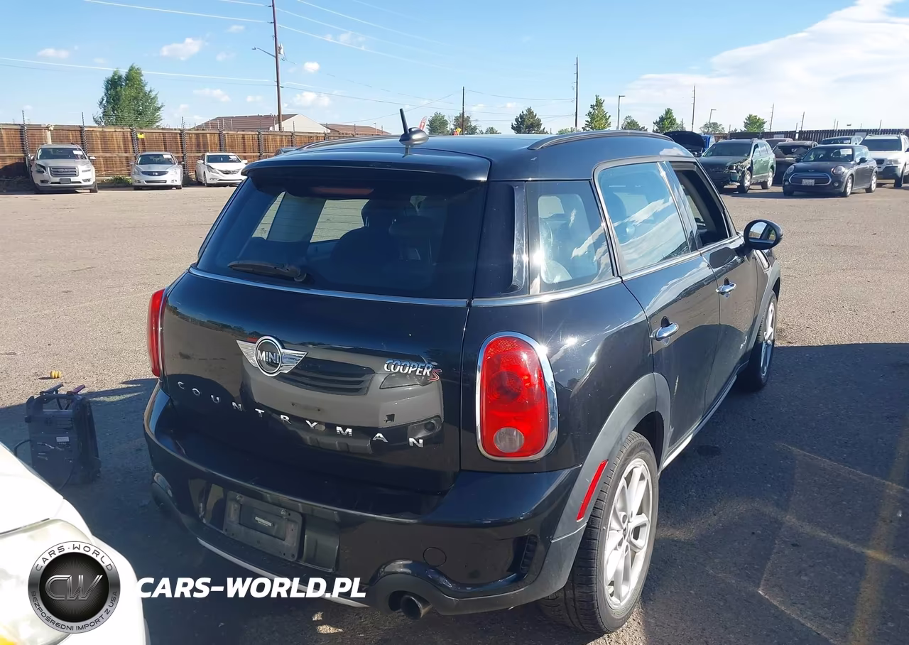 2016 Mini Countryman Cooper S VIN:WMWZC5C53GWT39651 - 4