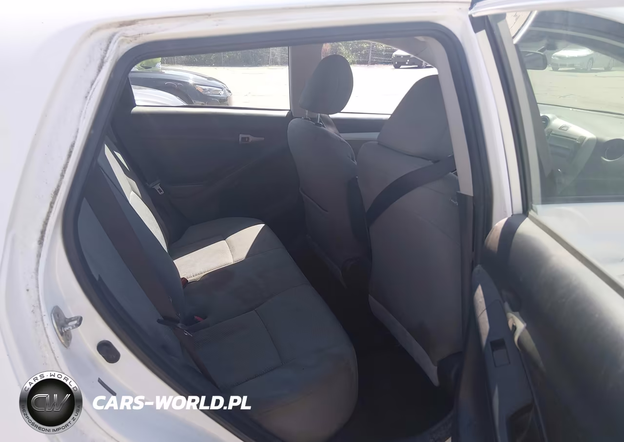 2010 Toyota Matrix VIN:2T1KU4EE2AC275885 - 8